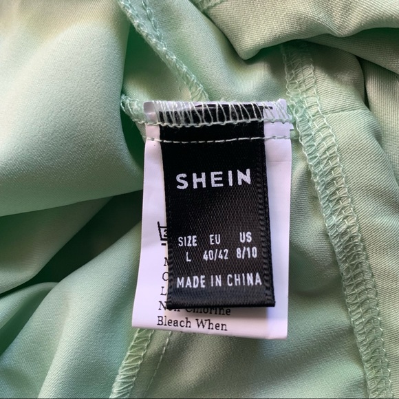 Shein Green Back Crisscross Crop Top Size Large - Picture 5 of 7